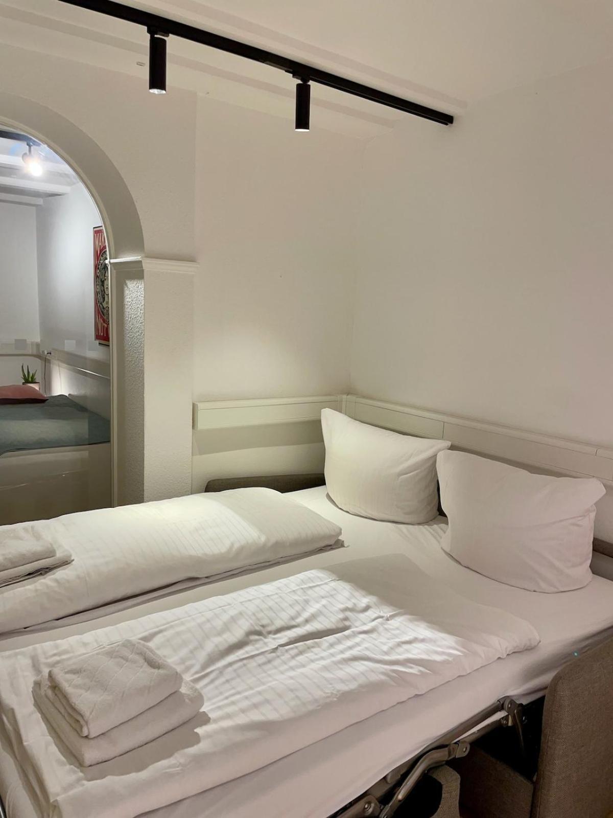 The Suites Alster Waterfront Family Apartments Amburgo Esterno foto