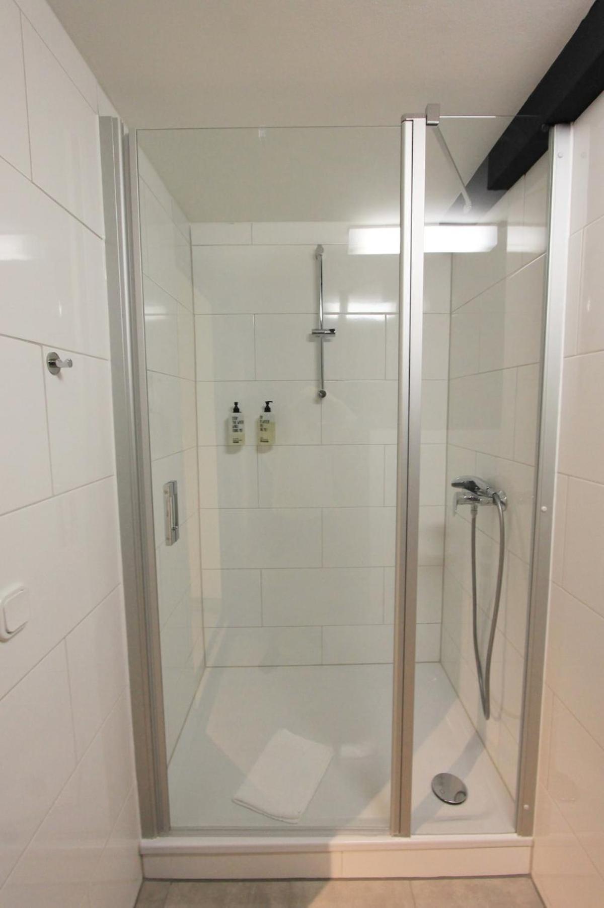 The Suites Alster Waterfront Family Apartments Amburgo Esterno foto