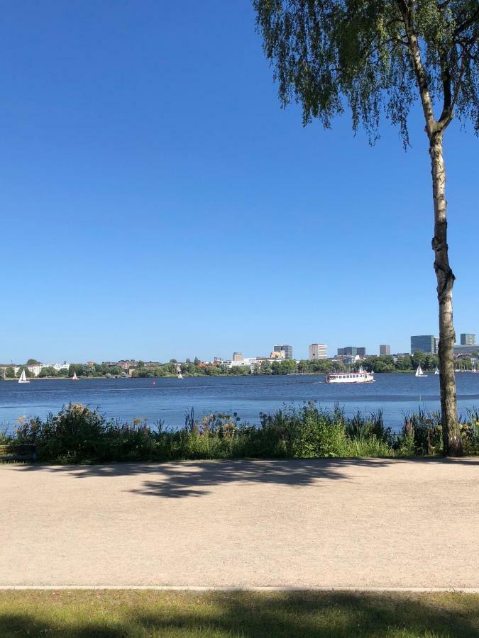 The Suites Alster Waterfront Family Apartments Amburgo Esterno foto