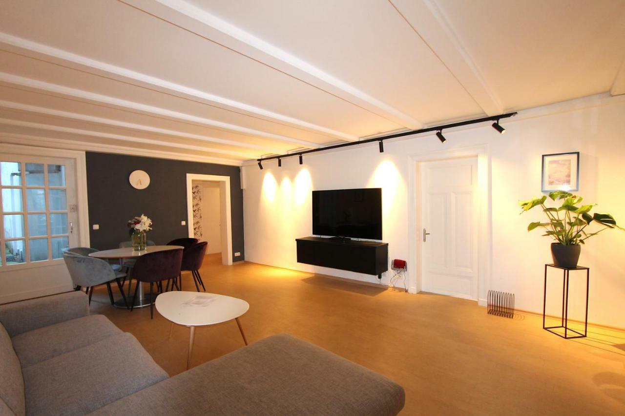 The Suites Alster Waterfront Family Apartments Amburgo Esterno foto